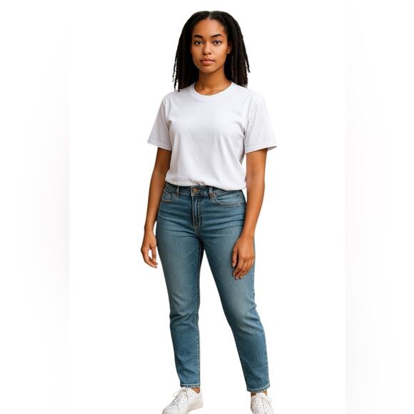 Kirkland Signature Women's Jeans High Rise Stretch Blue Light Size 14 NWT - Picture 2 of 7